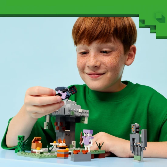 LEGO Minecraft 21586 Bledá zahrada