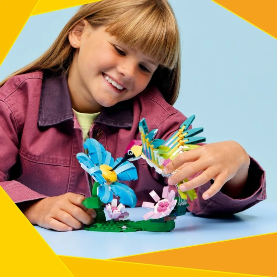 LEGO CREATOR 31384 Divoká zvířata: Barevný kolibřík