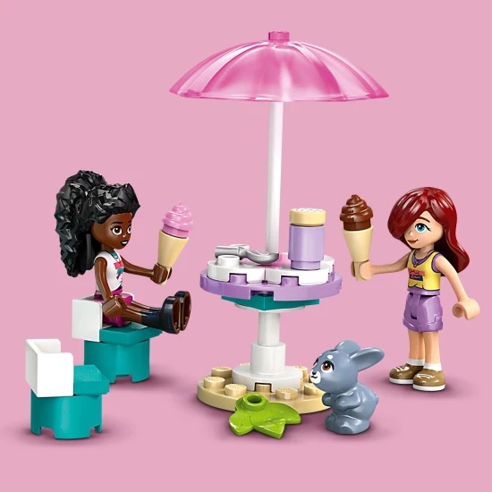 LEGO® Friends 42644 Zmrzlinářské auto – Hračky pro děti s minipanenkami, zajíčkem a zmrzlinovými doplňky.