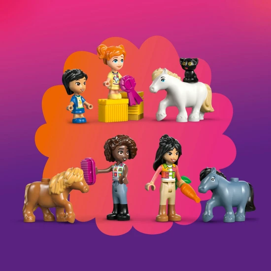 LEGO Friends 42654 Ranč s poníky a stáj – minipanenky, poníci, kočka, vozík a doplňky pro kreativní hru