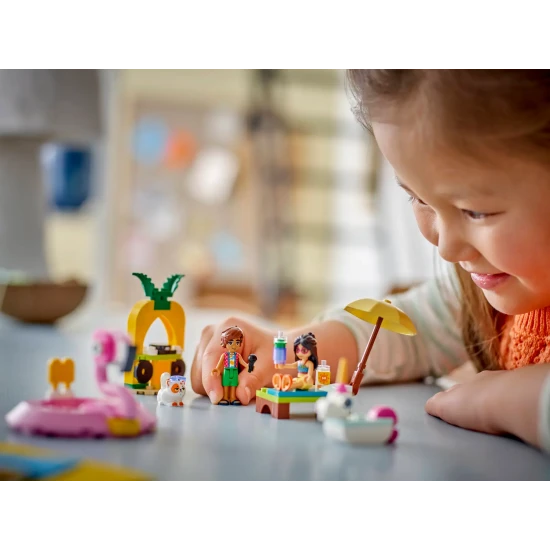 LEGO Friends – Zábava u bazénu s plameňákem a jednorožcem