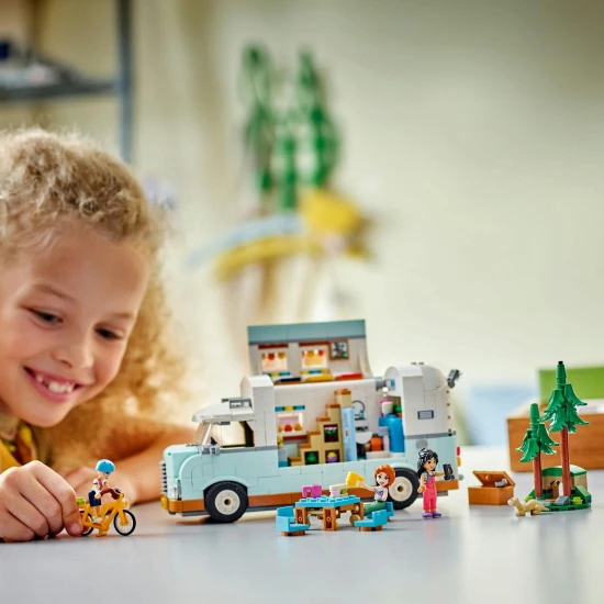 LEGO Friends Dobrodružství s karavanem přátelství Objevuj přírodu s LEGO Friends a karavanem přátelství