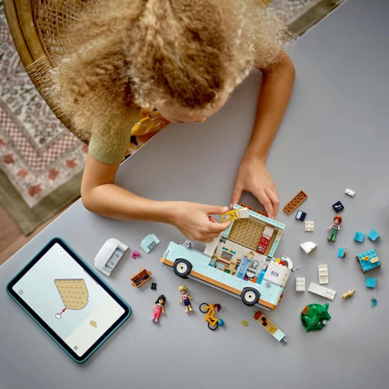 LEGO Friends Dobrodružství s karavanem přátelství Objevuj přírodu s LEGO Friends a karavanem přátelství