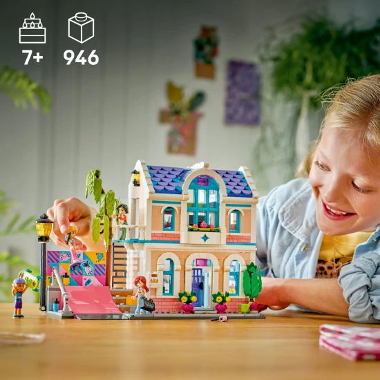 LEGO Friends 42687 Liann a její rodinný dům