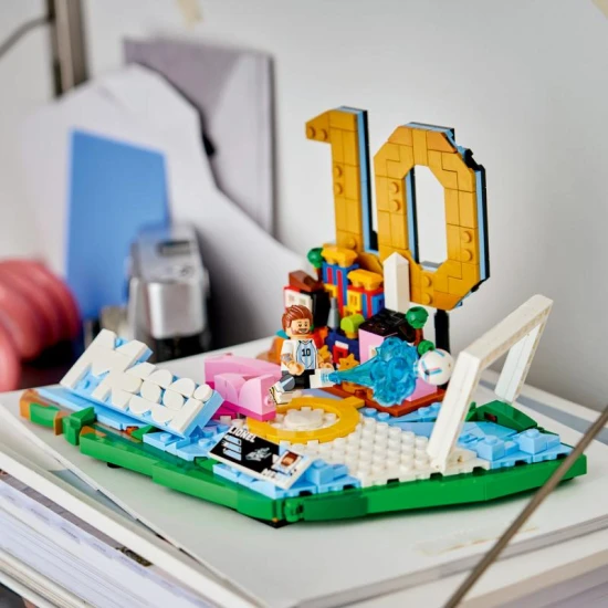LEGO Editions 43011 Lionel Messi Hvězdné momenty fotbalu