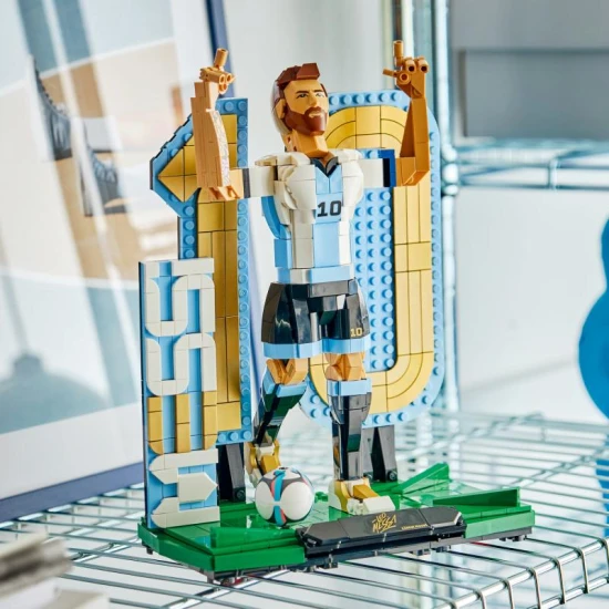 LEGO Editions 43015 Lionel Messi Fotbalová legenda