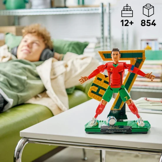 LEGO Editions 43016 Cristiano Ronaldo Fotbalová legenda