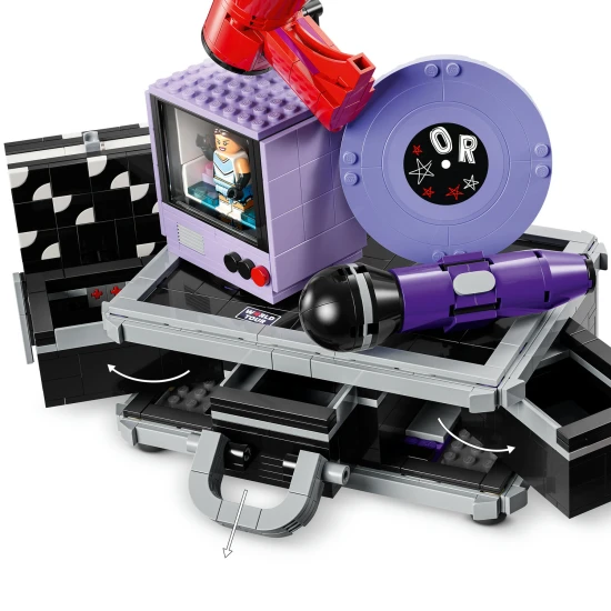 LEGO Editions 43030 Tajná skrýš Olivie Rodrigo