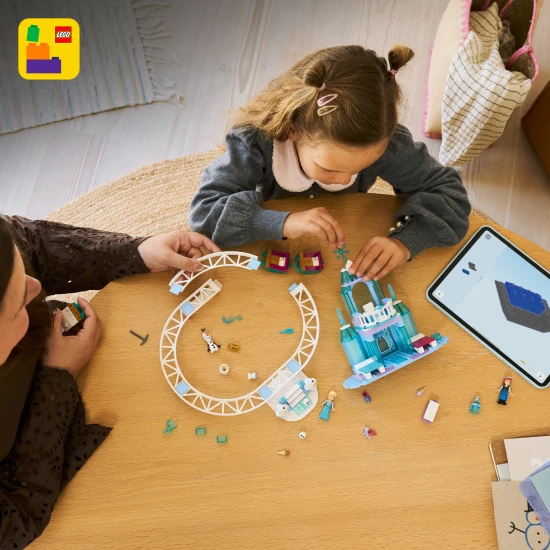 LEGO Disney 43281 Elsin ledový palác a sněhová jízda