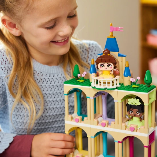LEGO Disney 43291 Mini Bella a Tiana s hradem