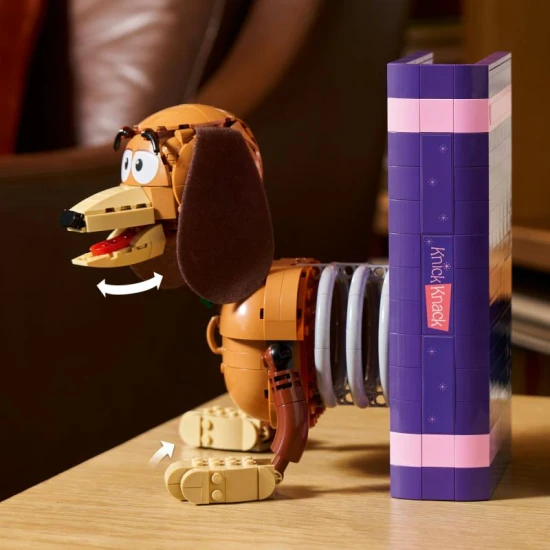 LEGO Disney 43301 Zarážky na knihy Pes Slinky z Toy Story