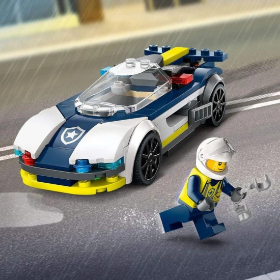 LEGO City 60415 – Honička policejního auta a sporťáku s minifigurkami policisty a kriminálnice