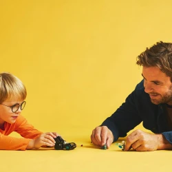 LEGO DC 76301 Batman a Batmobil vs. Mr. Freeze™