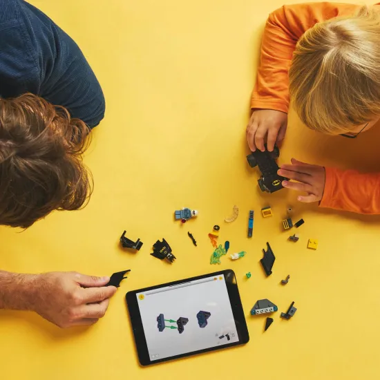 Batmobil vs. Mr. Freeze - kdo vyhraje epický souboj?