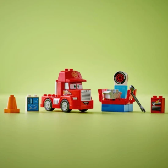 LEGO DUPLO 10417 Mack na závodech