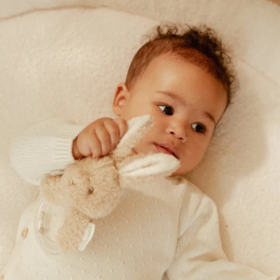 Little Dutch Chrastítko s korálky králíček Newborn Naturals