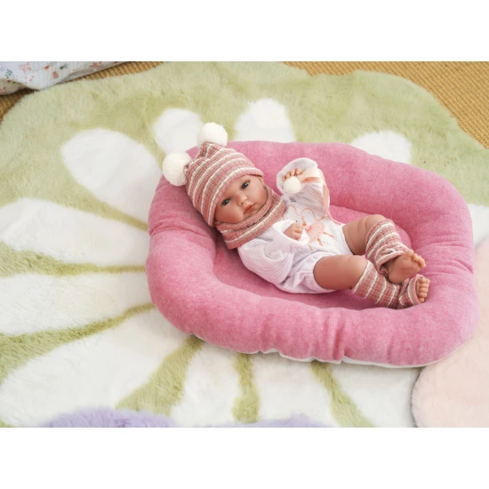 Llorens Bábátko s celovinylovým tělem holčička s pruhovanou čepičkou s bambulkou 35 cm