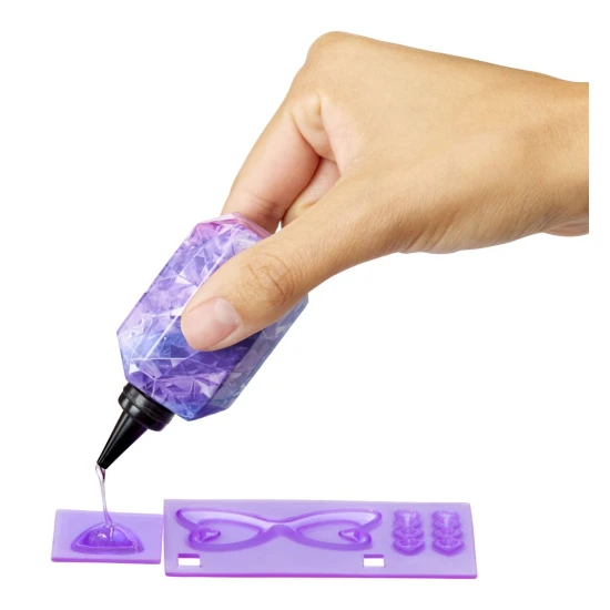 Panenka Rainbow High Creative Crystals Violet Willow s krystalovými doplňky