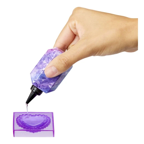 Panenka Rainbow High Creative Crystals Violet Willow s krystalovými doplňky