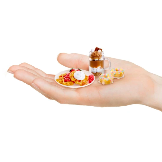 MGA’s Miniverse Mini Food – mini replika jídla a nápojů s realistickými detaily
