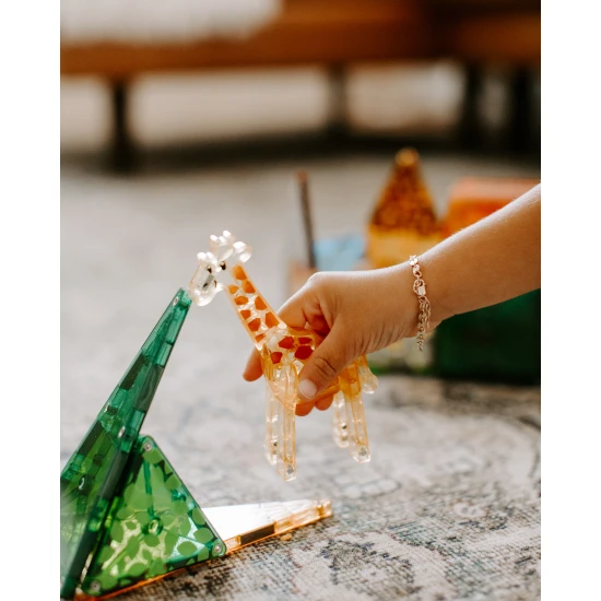 Prozkoumejte africkou divočinu s magnetickou stavebnicí.