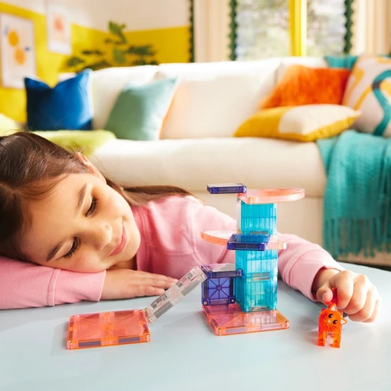 Magnetická stavebnice MAGNA-TILES Cat Tree – kočičí strom s figurkou, microMAGS dílky a dekoracemi