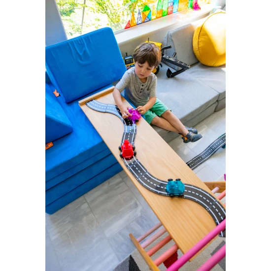 Připravte se na závody s magnetickou stavebnicí Dashers.