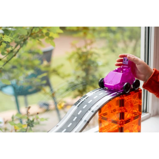 Magnetická stavebnice Downhill Duo 40 dílů. Skvělý dárek pro děti, které milují auta.