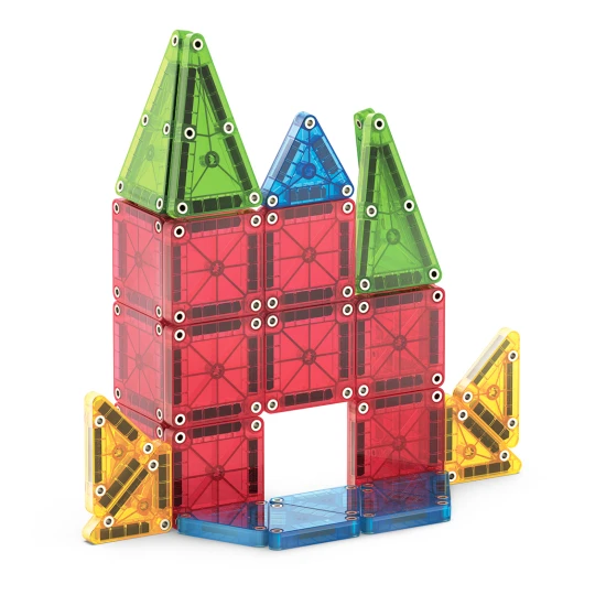 Magnetická stavebnice MAGNA-TILES vhodná pro cestování.