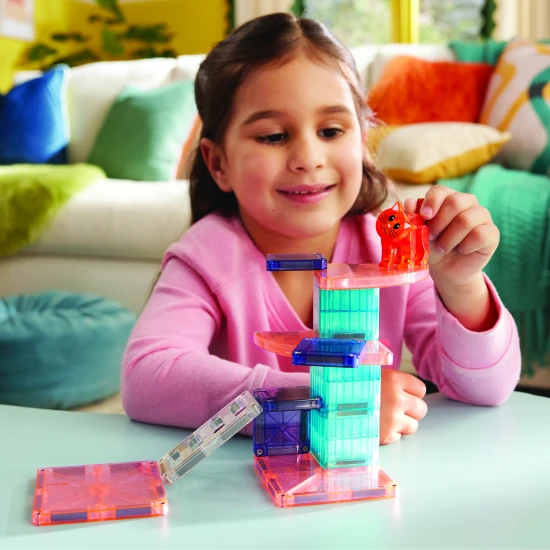 Magnetická stavebnice MAGNA-TILES Cat Tree – kočičí strom s figurkou, microMAGS dílky a dekoracemi
