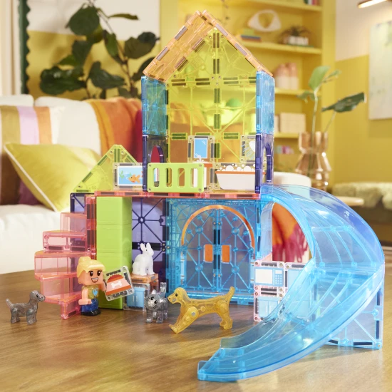 Magnetická stavebnice MAGNA-TILES Pet Playhouse – dětský domeček pro zvířata se skluzavkou, figurkami a doplňky