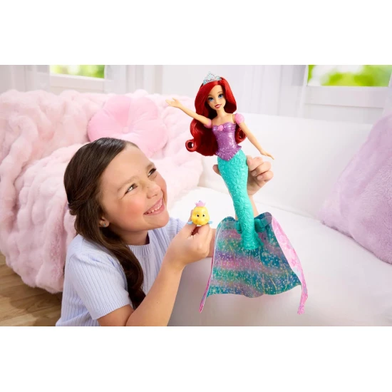 Disney princezna Ariel s proměnou Disney princezna Ariel s proměnou