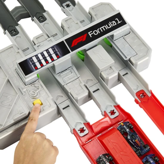 Hot Wheels Racing Formule 1 Dráha Grand Prix s třemi kovovými modely vozů