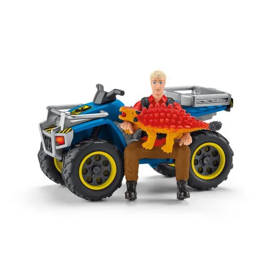 Flynn na čtyřkolce zachraňuje Ankylosaura Kyla před nebezpečným Velociraptorem.