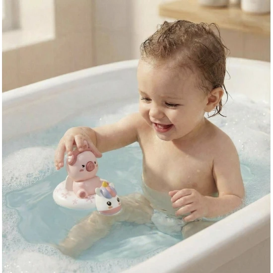 Roztomilé plovoucí prasátko – ideální pro první vodní hry
