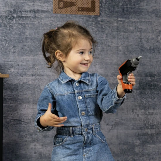 B&D Kamion s nářadím a vrtačkou – Smoby SM360941
