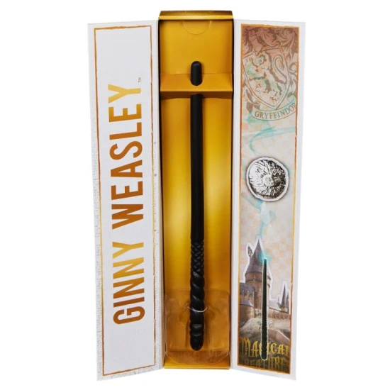 Harry Potter – Magical Collector Wand | Sběratelská hůlka s podstavcem a doplňkem Harry Potter Sběratelská hůlka čaroděje 30 cm s kovovým podstavcem a doplňkem Magical Creatures