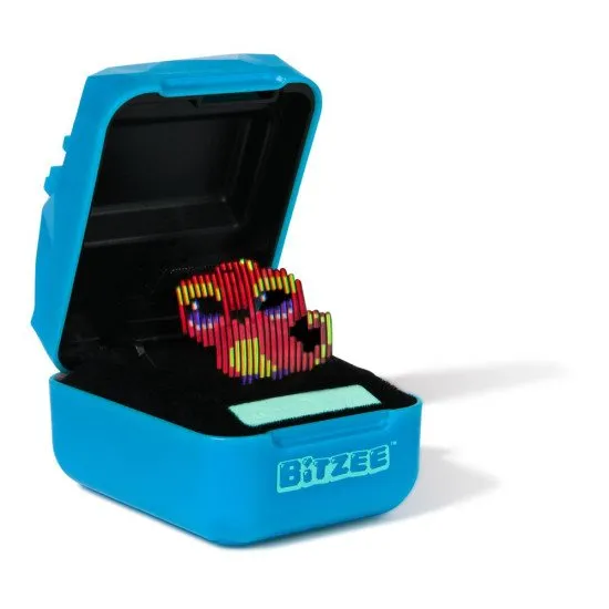 Spin Master Bitzee Interaktivní digitální zvířátka Magicals Kouzelní digitální přátelé Bitzee Magicals, interaktivní hračky, které reagují na dotek a pohyb.