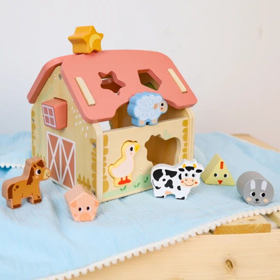 Dřevěný domeček vkládačka Farma