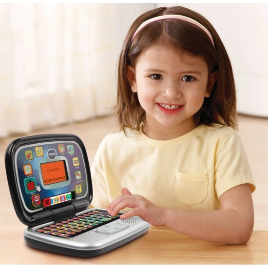 VTech První notebook – Interaktivní výukový počítač pro děti Interaktivní dětský notebook Vtech – barevný výukový počítač pro děti, učí písmena, čísla, tvary a zvuky zvířat.