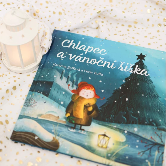 Vánoční příběh o chlapci, který povýšil i nejobyčejnější věc na věc výjimečnou.