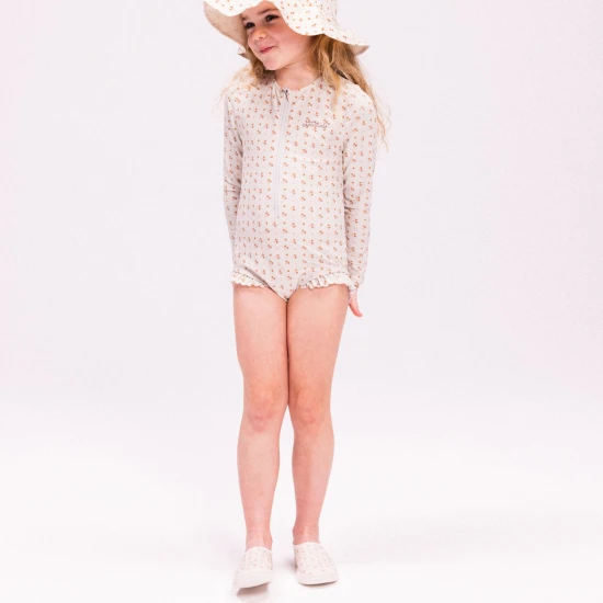 Plážový klobouček s UPF 50+ Cozy Hearts