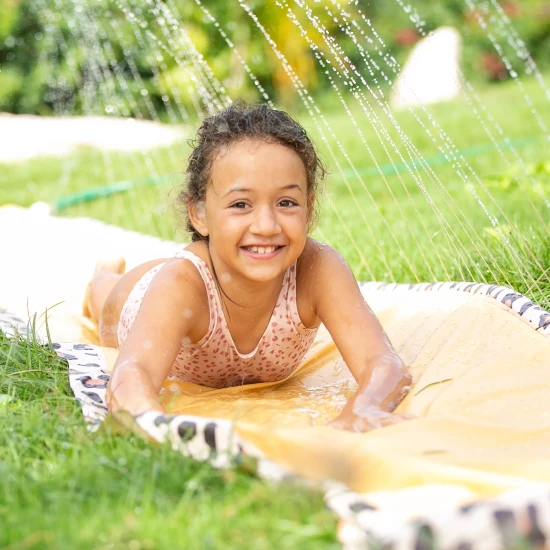 Nafukovací skluzavka Swim Essentials Beige Leopard s tryskami pro zábavu na zahradě