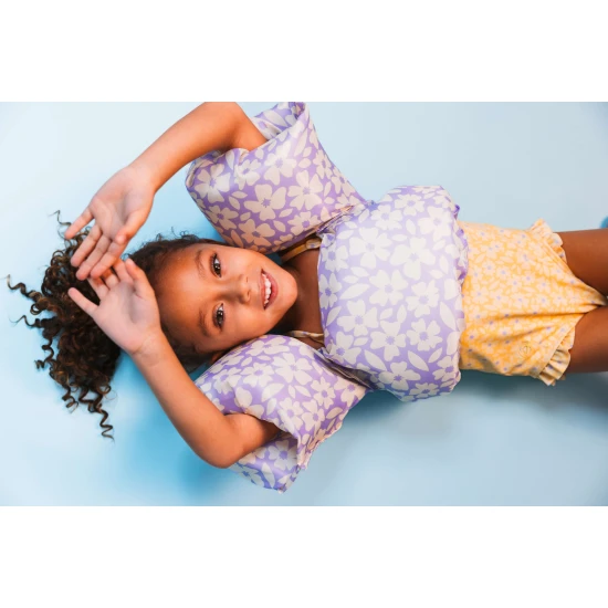 Stylová a bezpečná plovací vesta s rukávy pro děti Swim Essentials Florish purple