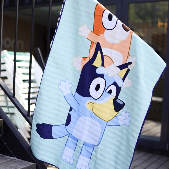 Rychleschnoucí Plážový ručník z mikrovlákna 135 x 65 cm Bluey