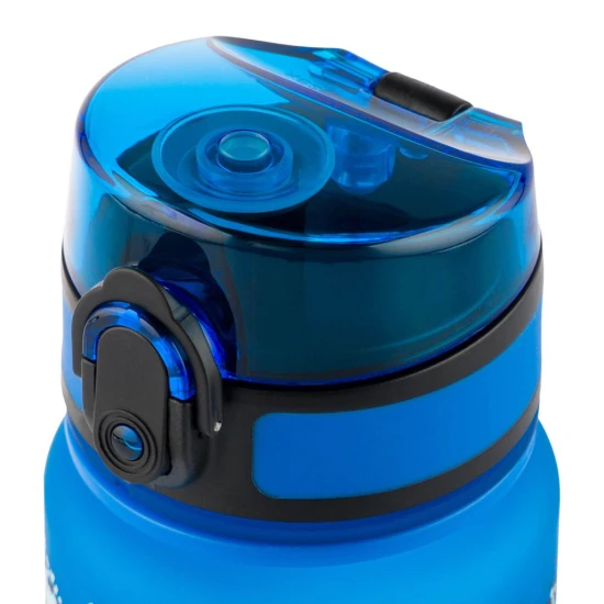 Tritanová láhev na pití Space Game 500 ml s praktickým uzávěrem a veselým motivem.