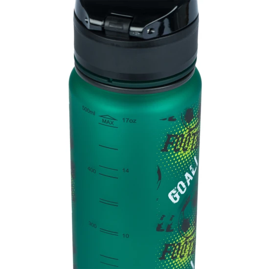 Tritanová láhev na pití Fotbal 500 ml s praktickým uzávěrem a veselým motivem.