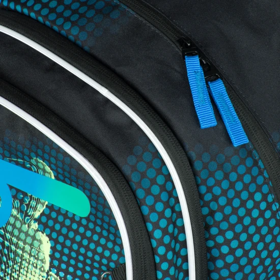 Školní batoh Core Fotbalista – školní batoh s ergonomickými zády a pěkným motivem