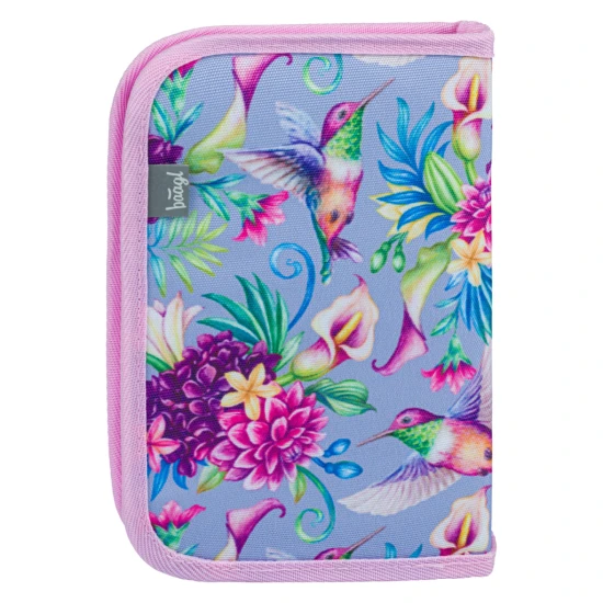 Jednopatrový školní penál s motivem kolibříka, s praktickými poutky a kapsou na drobnosti.