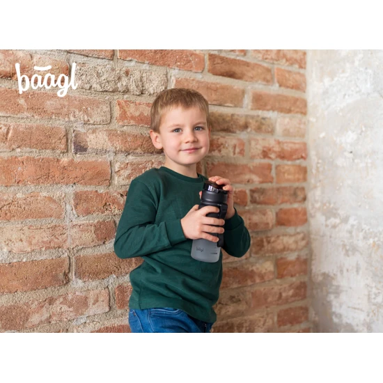 Baagl Tritanová láhev na nápoje Gradient Vlk 350 ml Tritanová láhev Gradient Vlk 350 ml s uzamykatelným víčkem a poutkem